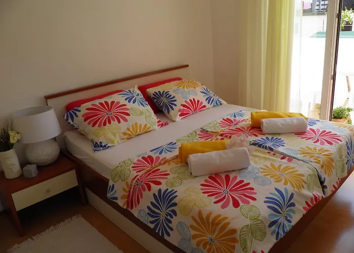 Adria * Трогір